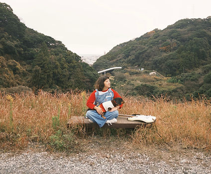 09_Etranger (Japan).jpg
