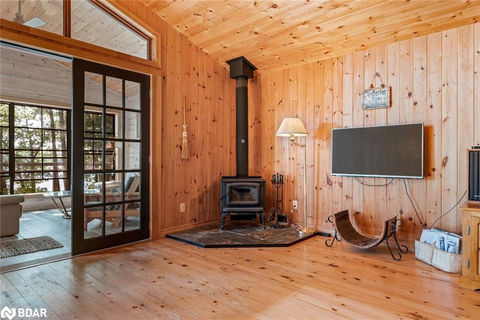 Family room.jpeg