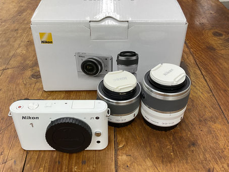 Nikon ミラーレス一眼カメラ