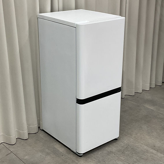 Hisense2024年製冷蔵庫 半年のみ使用(送料込み) ⭐️HISENSE⭐️ 冷凍冷蔵庫 2022年 93L 大阪市近郊配送無料