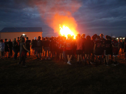Preview of the 2023 Homecoming Parade and Bonfire