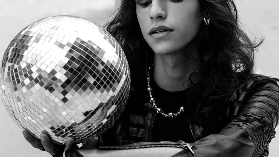 Lavin presenta su nuevo single y videoclip: “Disco Dream”