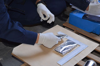 La policía realizó allanamientos por amenazas a establecimientos educativos