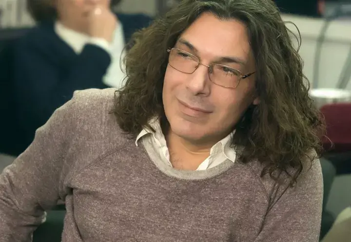 Χτύπα το φίδι στο κεφάλι