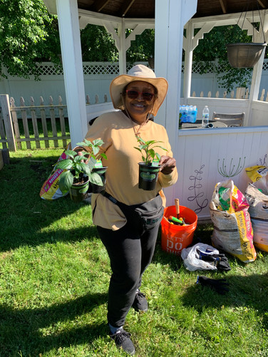 Hi Chris! Thanks so much for your smile, your hard work and your gardening-education!