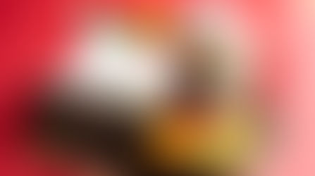 新宿駆け込み餃子の新メニュー、体験手作りフルーツ大福と抹茶セットの盛り合わせ