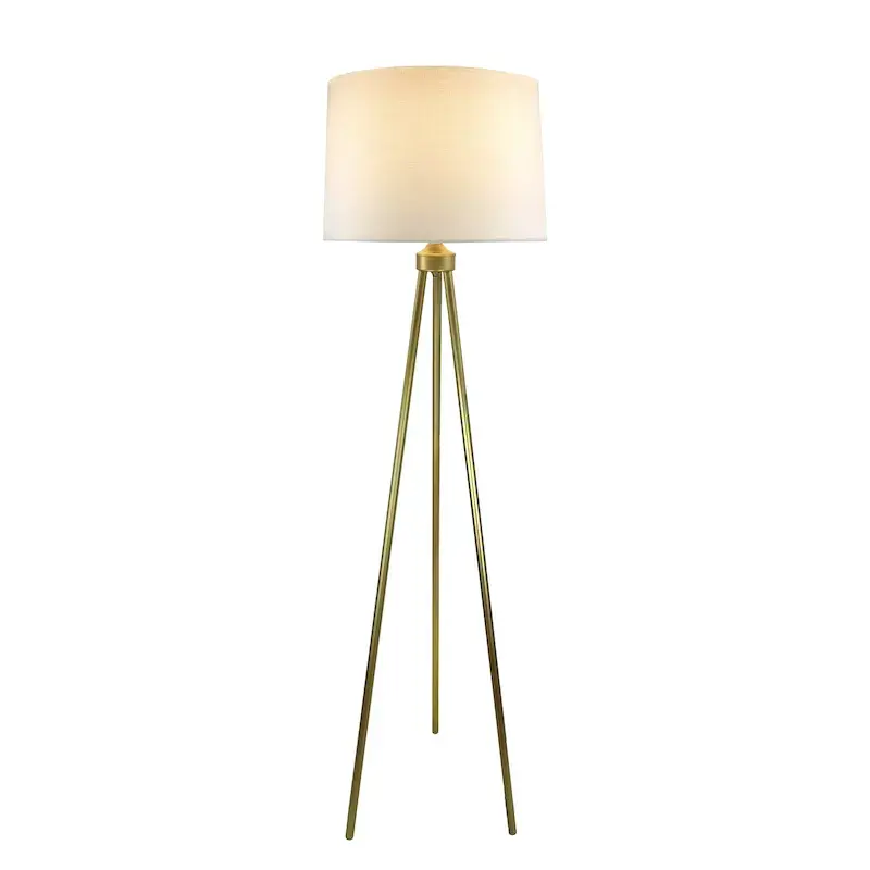 lampara de pie color dorado