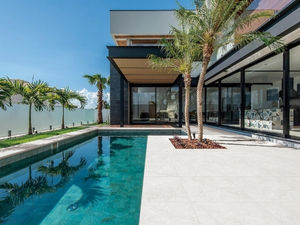 Tile, Paver + Coping Sets