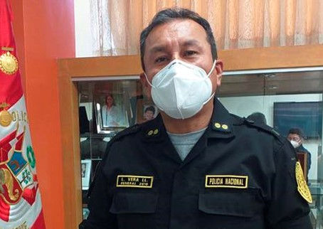 Demanda de amparo debido a las decisiones de Pedro Castillo