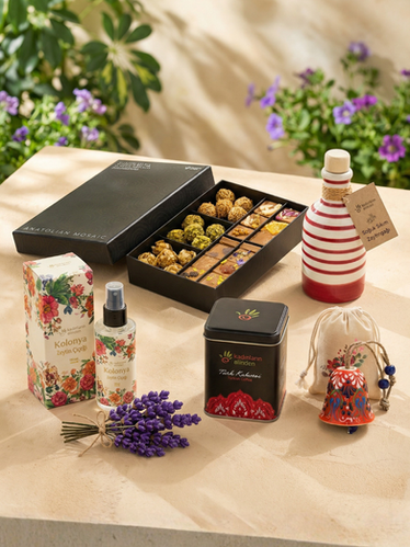 Ramazan Bayramı Hediye Kutusu Logo İşlemeli Kurumsal