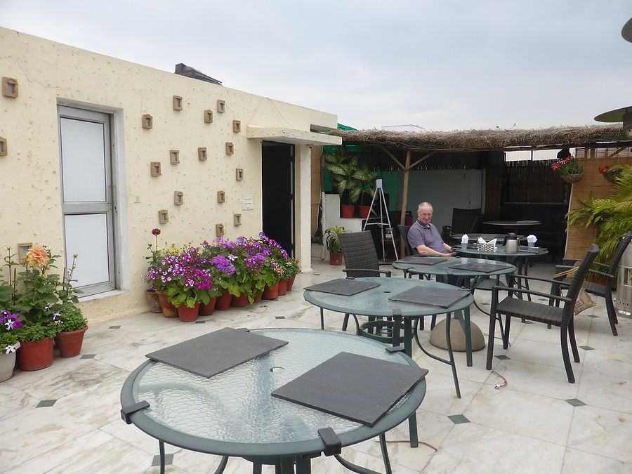 rooftop-dining-area.jpg