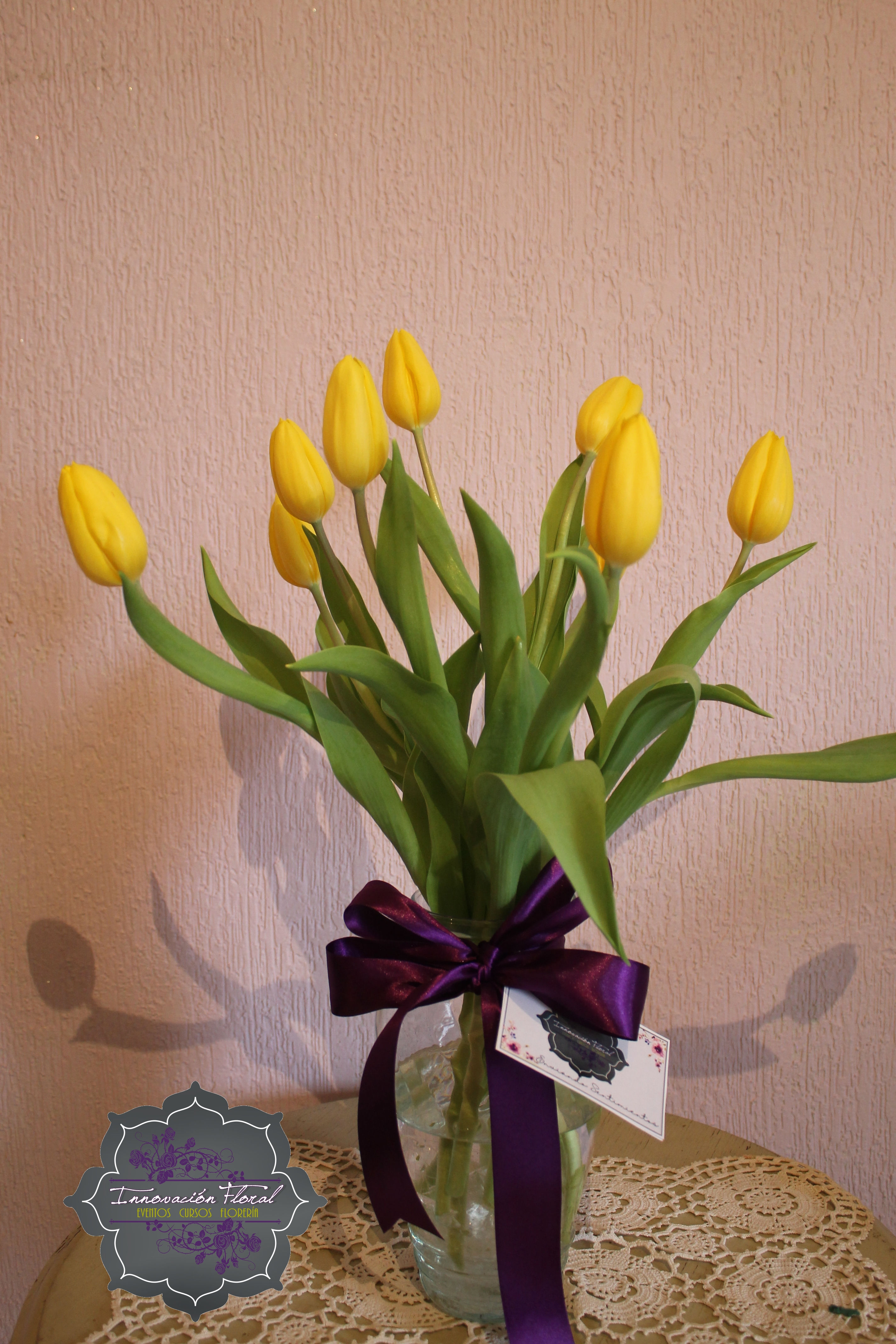 10 TULIPANES