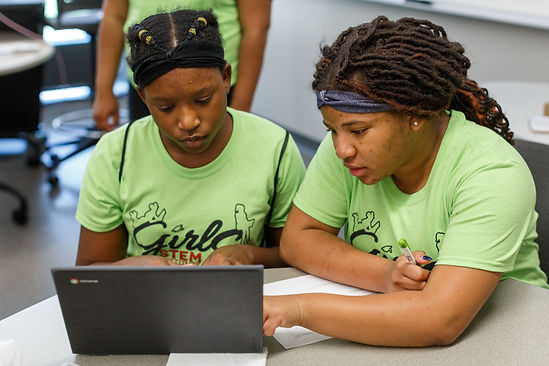20190614_Girls_STEM_Summer_Institute_LK_265.jpg