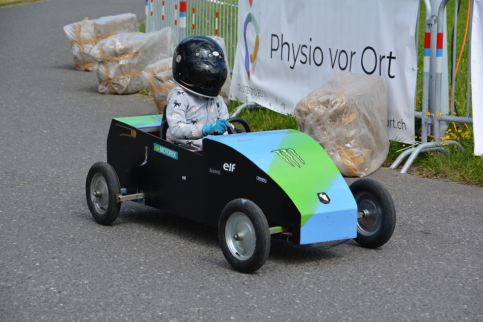 Seifenkistenrennen – Annual Soapbox Derby in Unterägeri