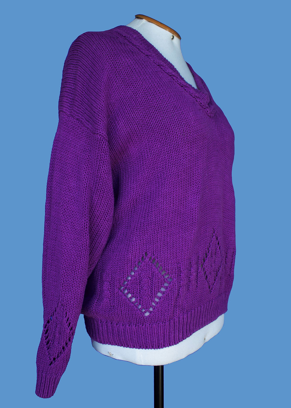 Miniatura: Blusa Roxa com Detalhes Vazados