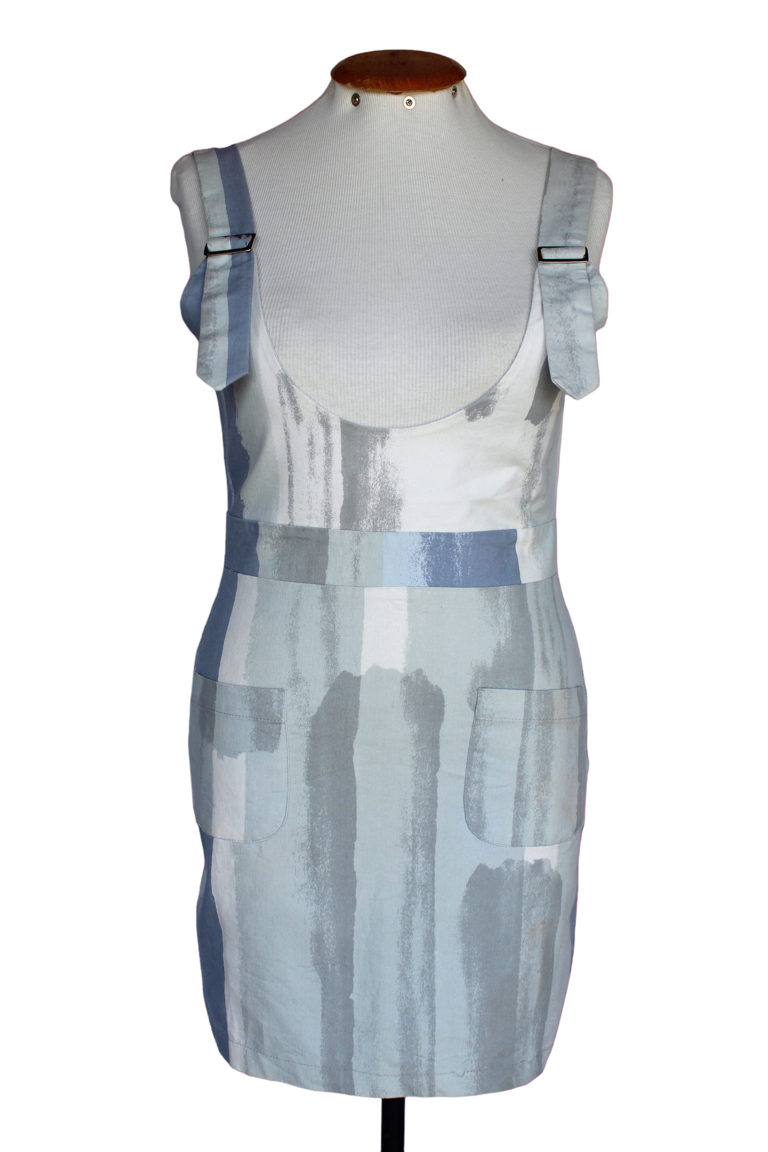 Salopete Vintage em Tons Claros