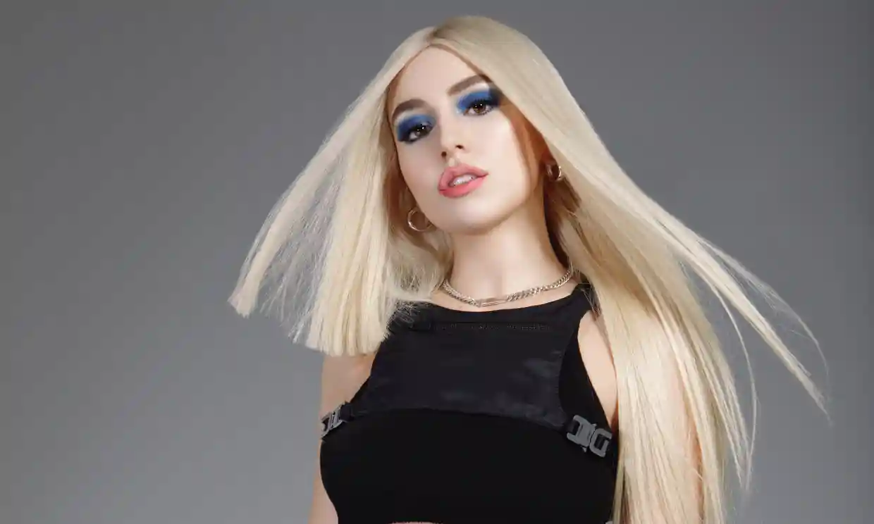 avamax.jpg.webp