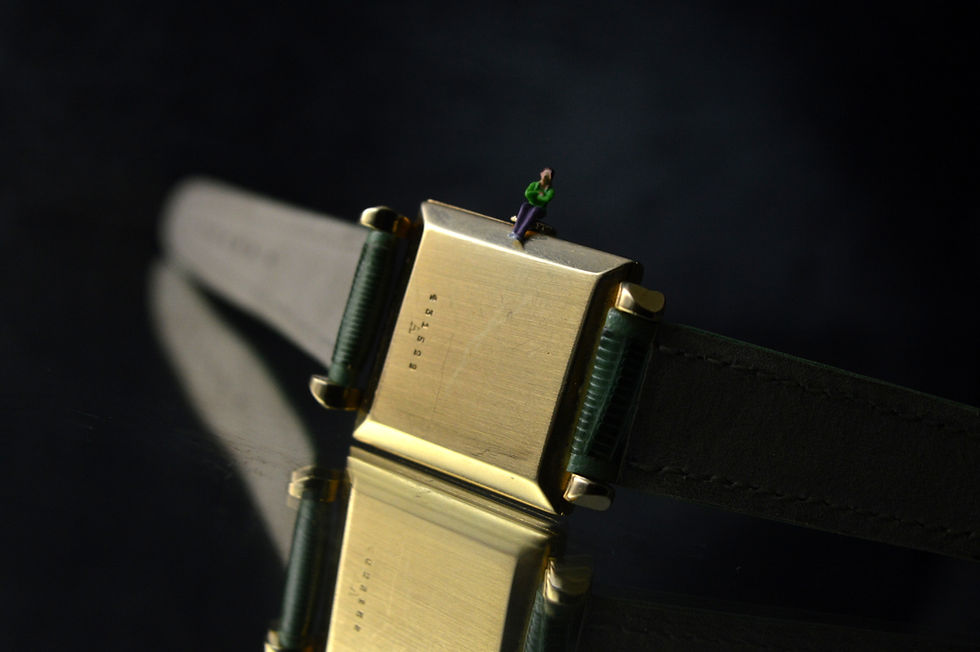 Miniatura: JAEGER-LECOULTRE VINTAGE STUNNING AND RARE MEN'S SQUARE DRESS VINTAGE WATCH