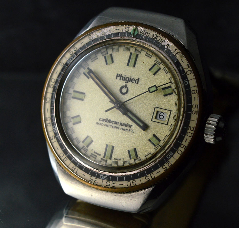 Miniatura: PHIGIED CARIBBEAN RARE 42MM "JUNIOR" 200 MT OVERSIZED DIVER BAKELITE BEZEL