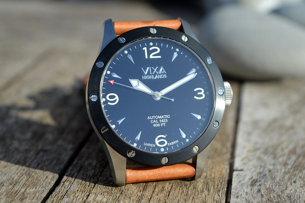 Miniatura: Vixa Highlands Diver Military Style 600 Feet Sapphire Glass