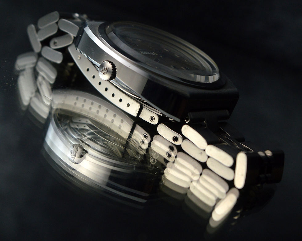 Miniatura: TAVERNIER A RARE AND STUNNING VINTAGE MENS DAY-DATE OVERSIZED UNWORN STEEL WATCH