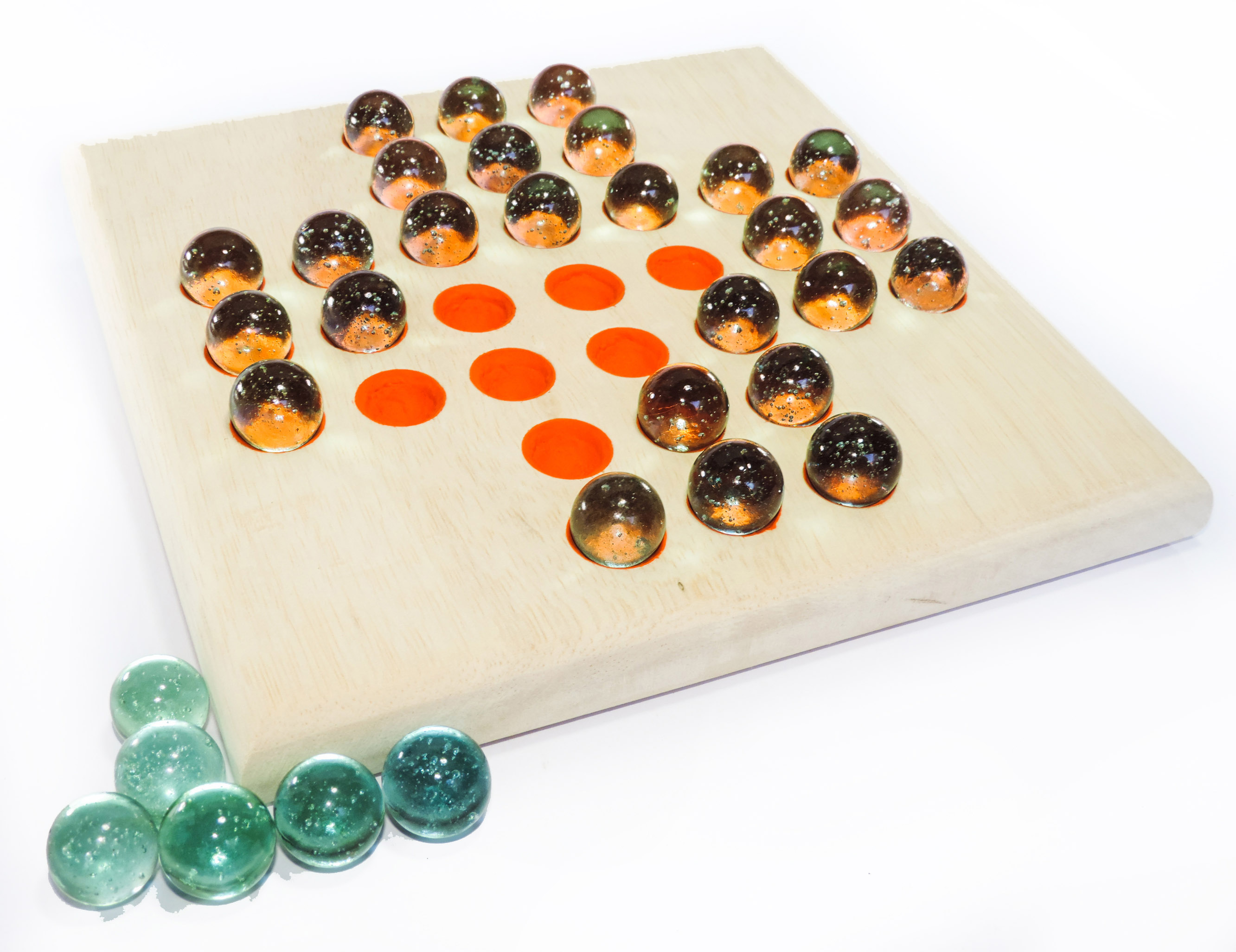 jogo_resta_1_em_madeira_jogo_educativo_resta_um_comprar_brinquedos_educativos_infantil_lembrancinha_