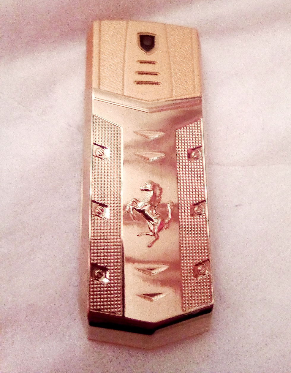 Миниатюра: Vertu Ferrari " Gold"