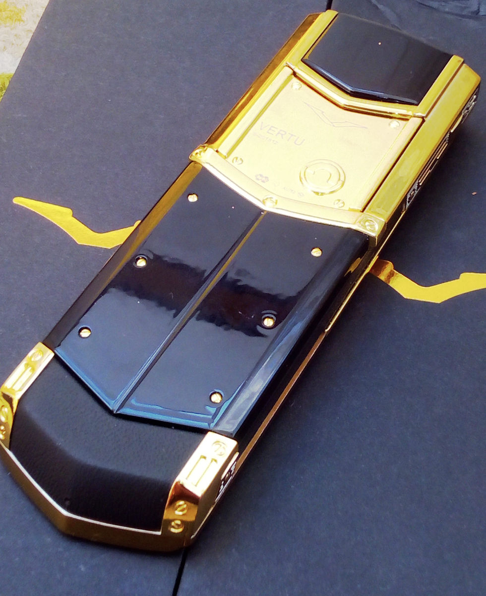 Миниатюра: MADE IN UK Vertu Signature Slider" Black / Gold"