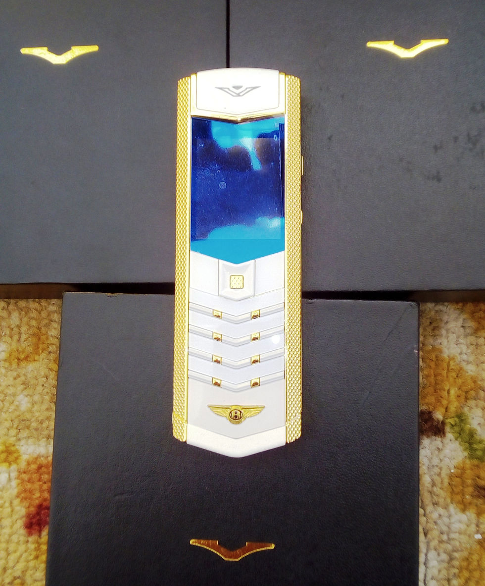 Миниатюра: Vertu Signature Bentley " Gold / White "