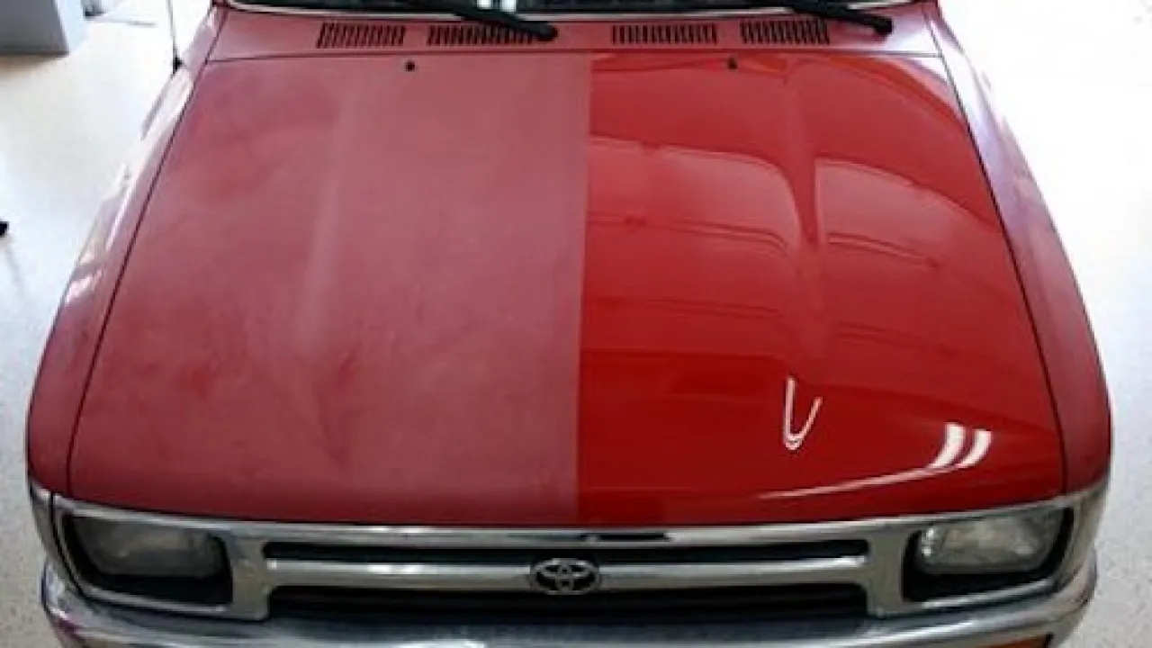 beforeandafterpolishingcar.webp