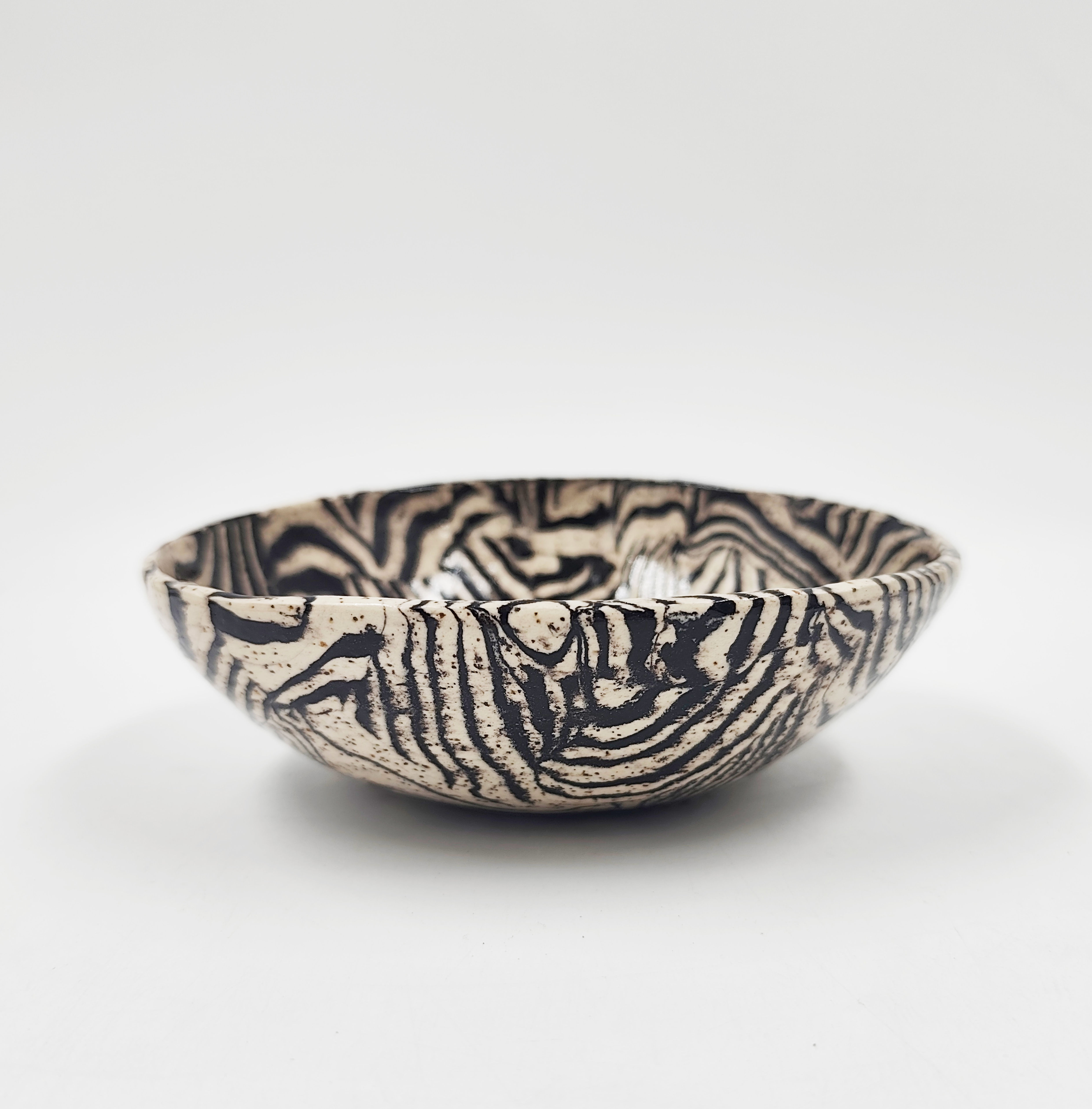 Dark Pulse Midi Bowl