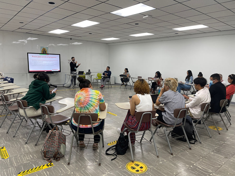 Orientación para el éxito estudiantil con Peace Corp