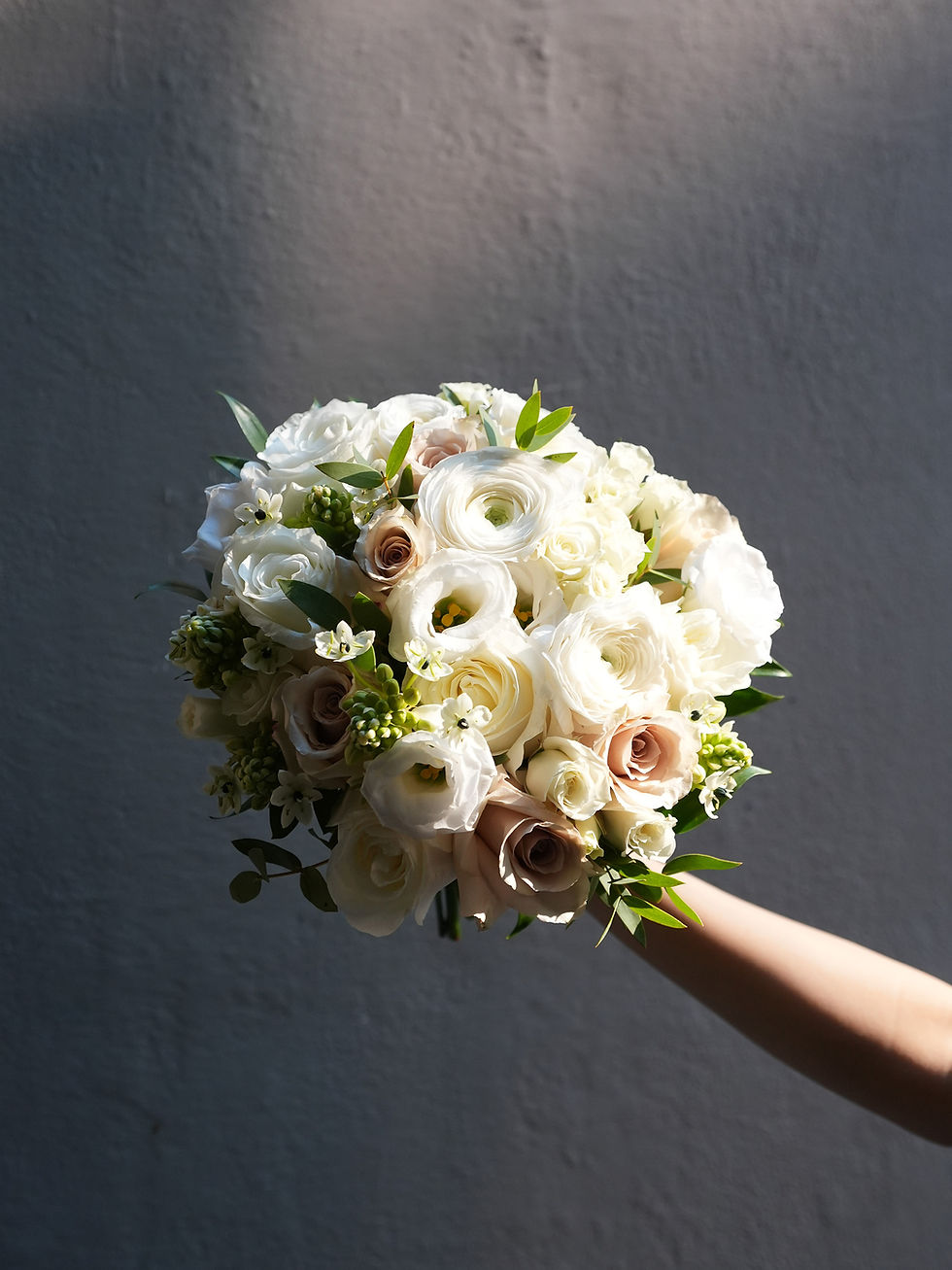 Thumbnail: Blush Affair Bouquet