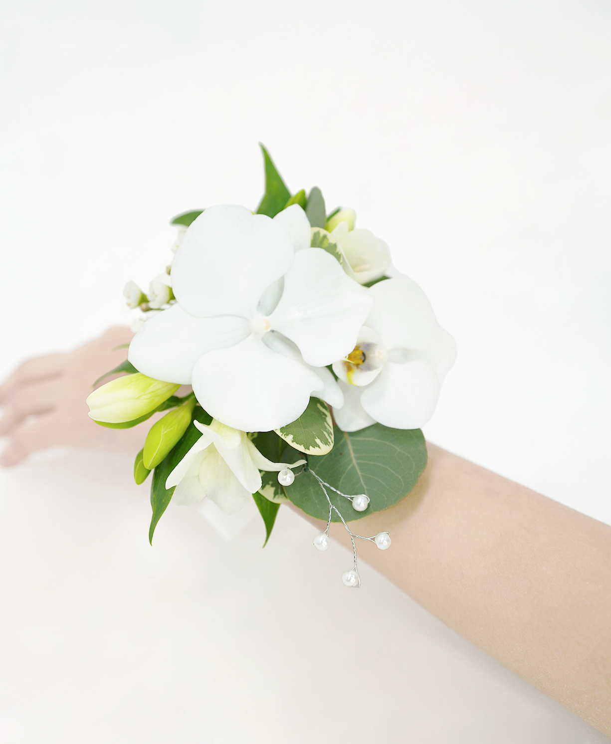 White Orchid Corsage / Boutonniere