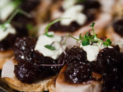 Entertaining made easy: 3 ingredient crostinis