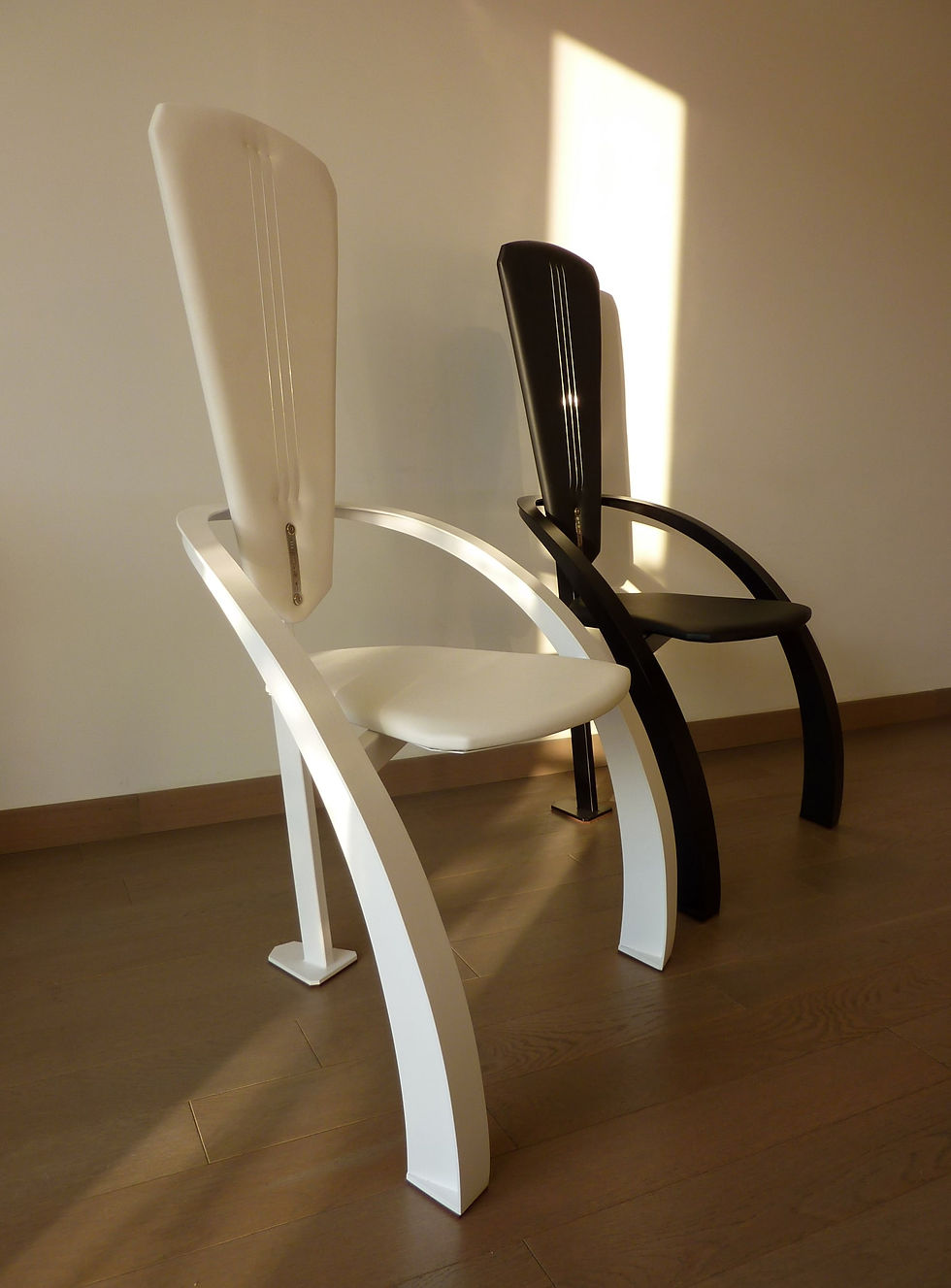 Miniature : Chaise Triangle