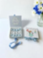 Scatola libro con confetti