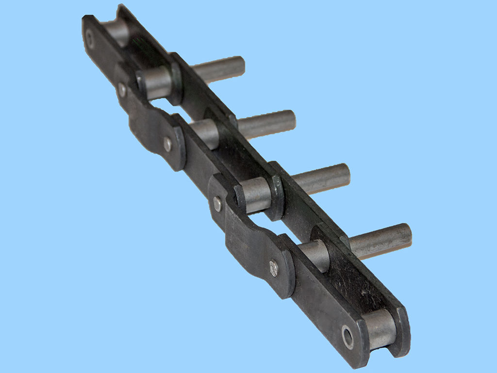 Cadena paso largo con perno prolongado y placa exterior con salva pernos