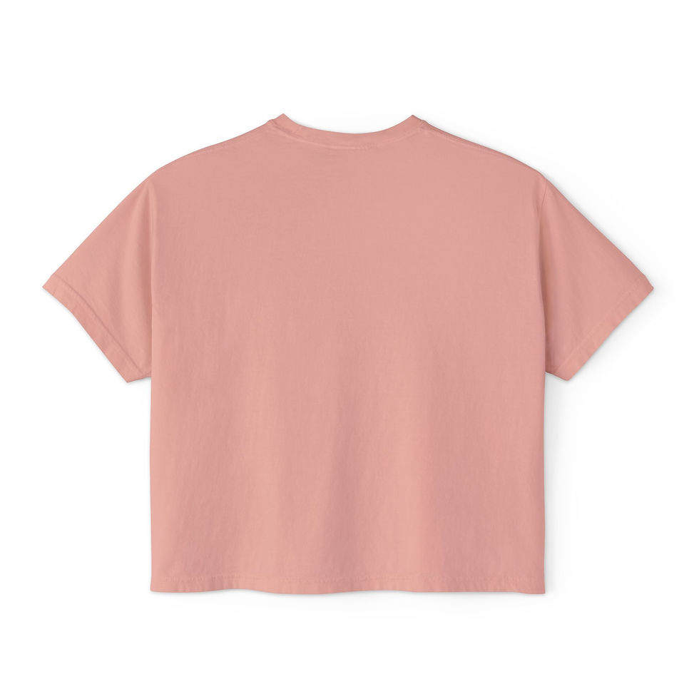 Miniatura: Boxy Tee — Retro Anime Character Graphic "DB" Chest Print