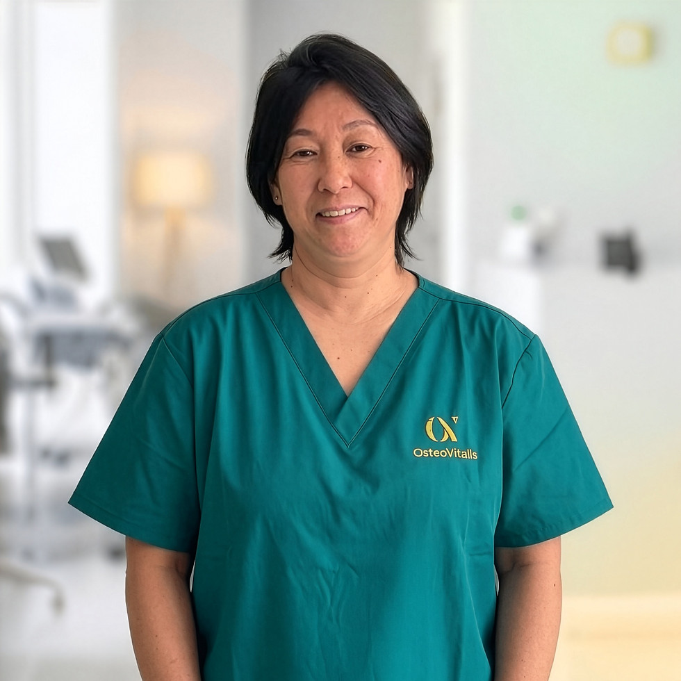 Adriana Yamada, acupuncturist, osteopath specialized in shiatsu acupuncture in OsteoVitalis Lisbon
