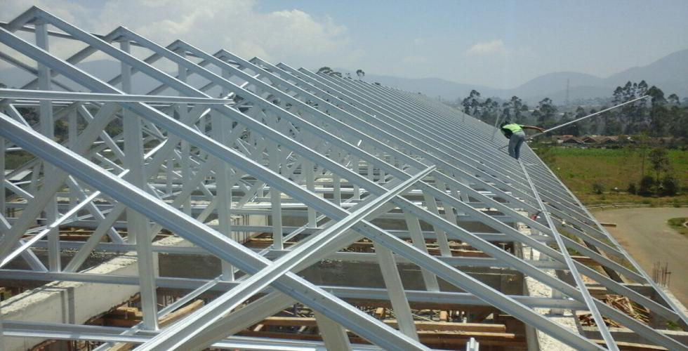 Renovasi atap rangka Bajaringan Taso