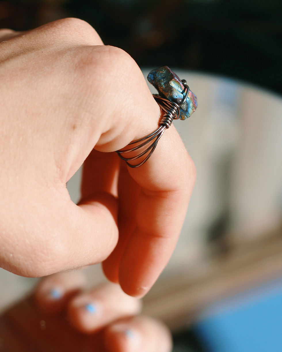 Thumbnail: oil slick rainbow aura quartz ring