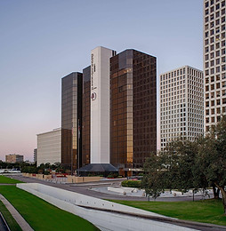 hotel parking management systems