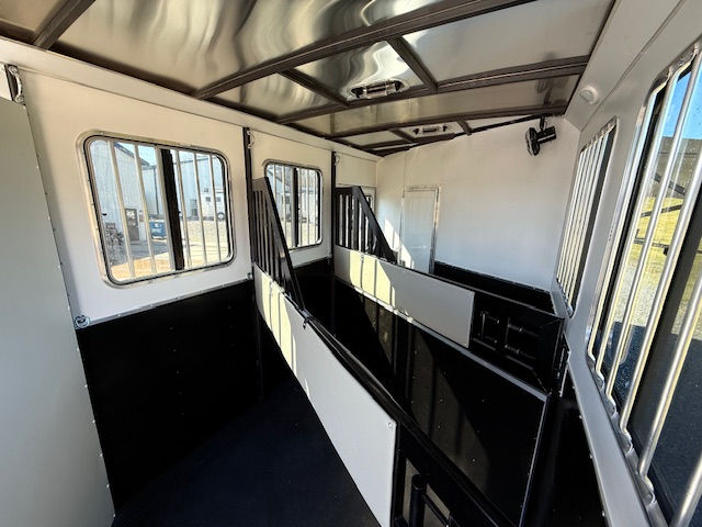 Thumbnail: New 2026 Harmar Dixie Star 3 Horse with 6' Full LQ, Stock #1045