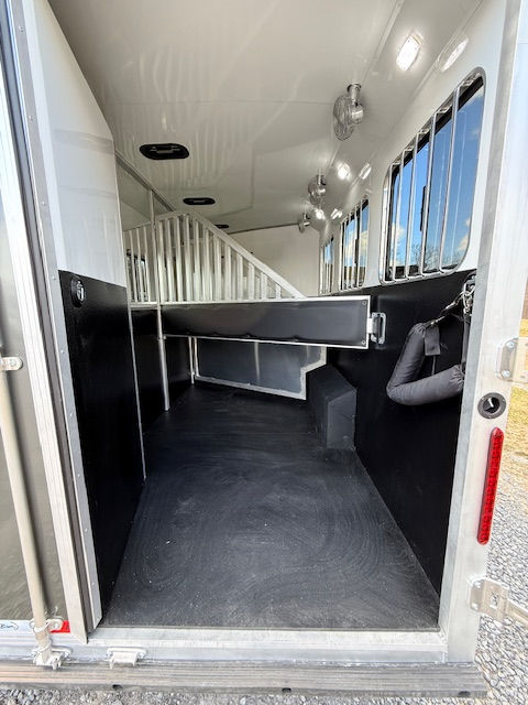 Thumbnail: New 2025 Bison Silverado 8313 8' wide 3 horse 13' LQ: Stock #2804