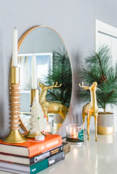Photograph Your Holiday Decor Like a Pro
