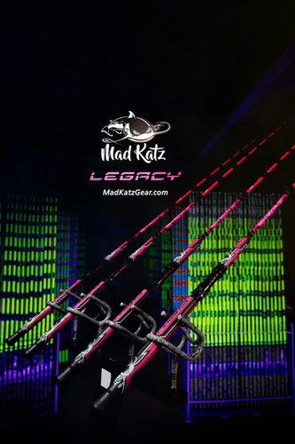 Pink Legacy - Spinning (IT GLOWS) | Mad Katz Gear