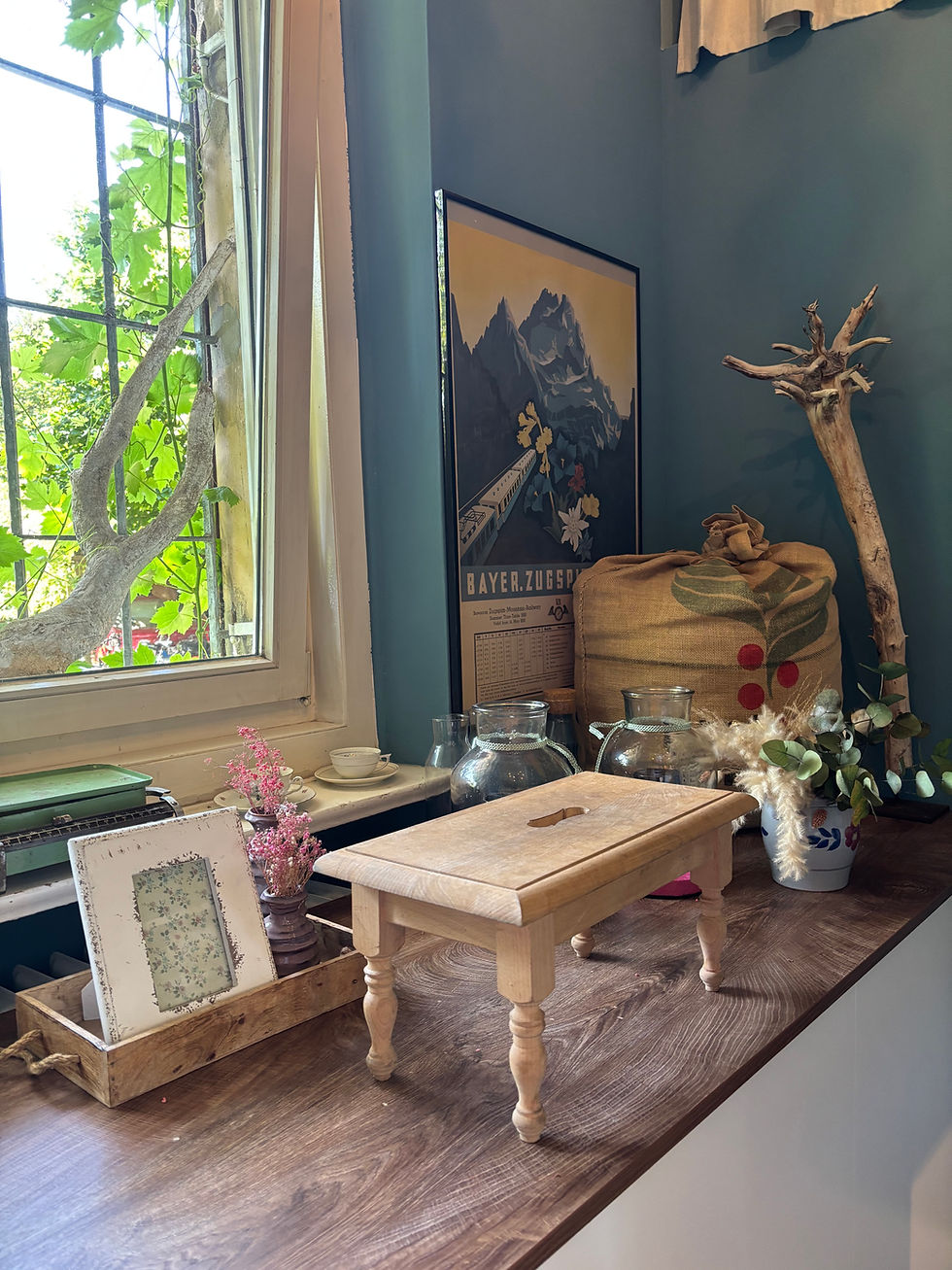 Even the toilet was quirky