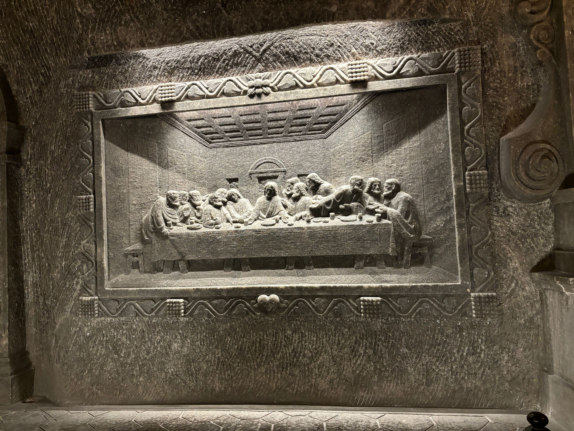 sculpture of the 12 apostles at the last supper carved in salt