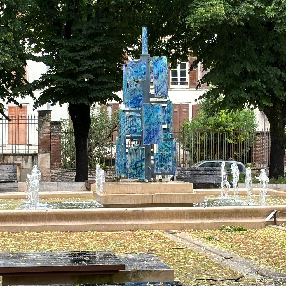 A blue glass fountain in Troyes